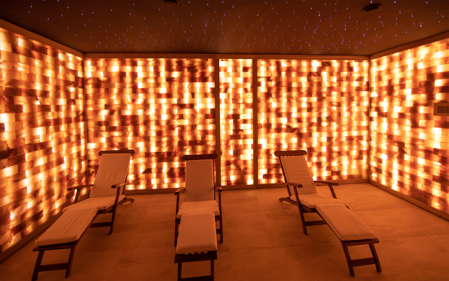 interior spa Salt stone room